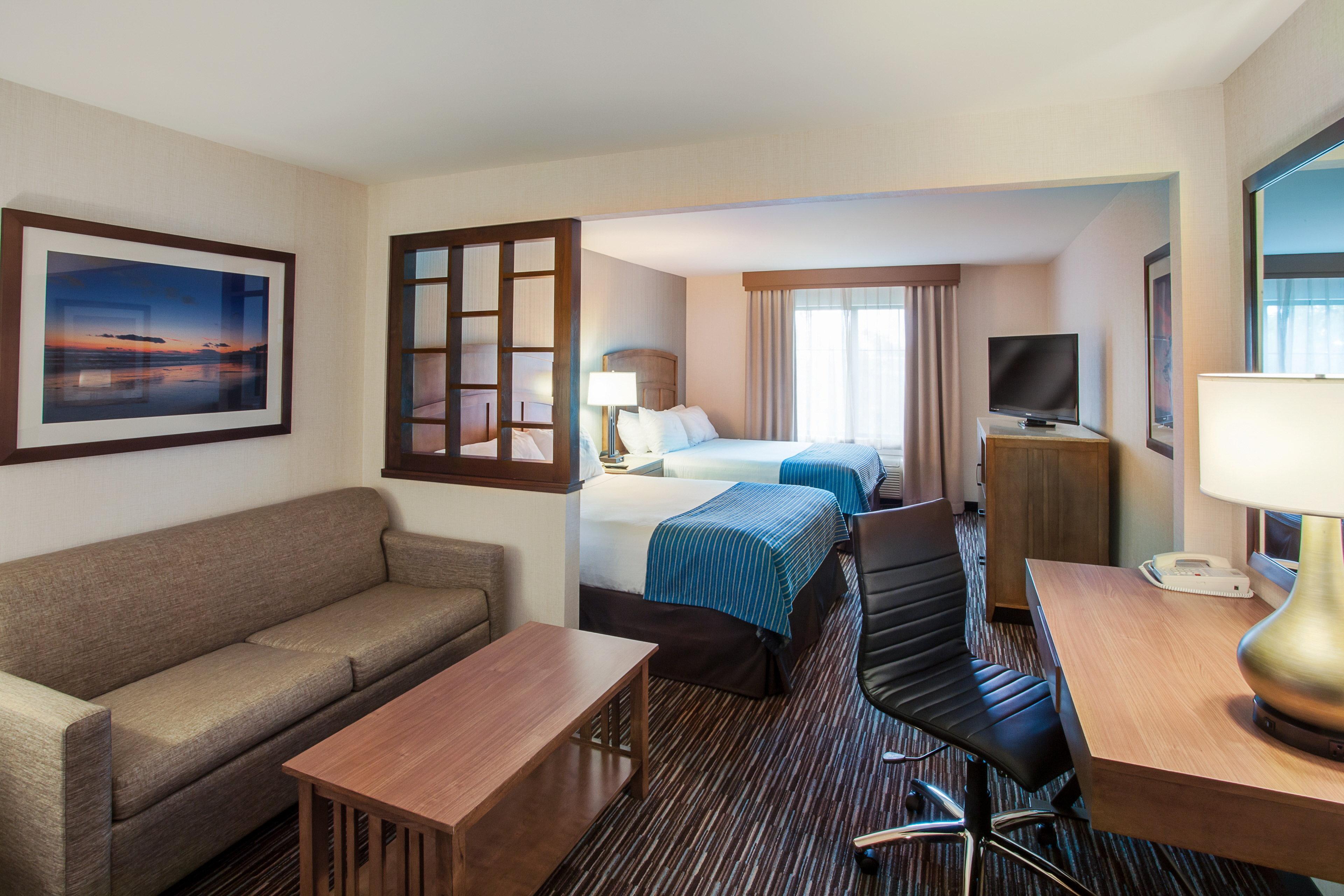 Holiday Inn Express & Suites Carpinteria By Ihg מראה חיצוני תמונה